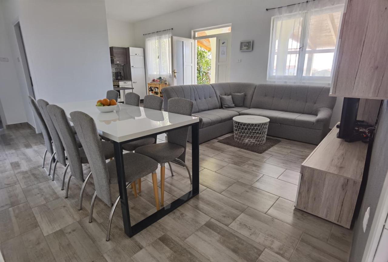 Apartments Jasna Privlaka  Εξωτερικό φωτογραφία