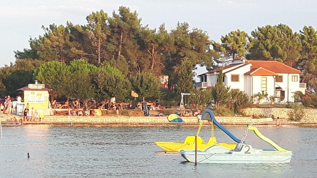 Apartments Jasna Privlaka  Εξωτερικό φωτογραφία